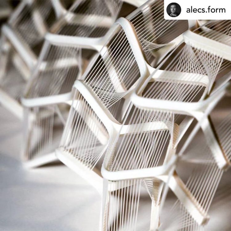 德国建筑设计师打印制作220x130x350mm张拉整体式结构模型