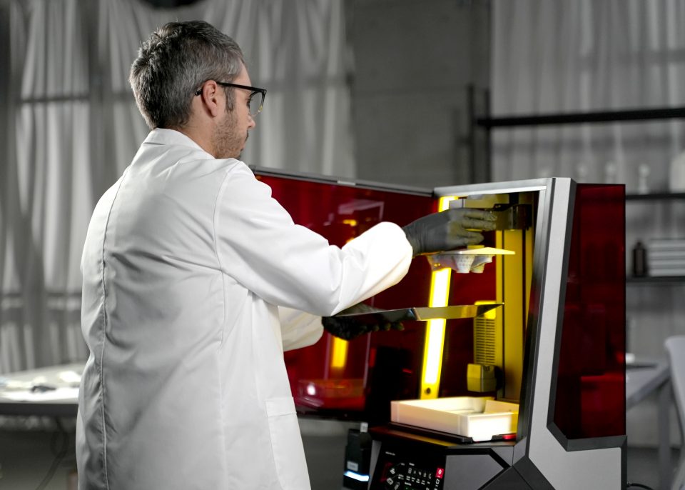 3D打印工装夹具，如何让装配线效率飙升40%？