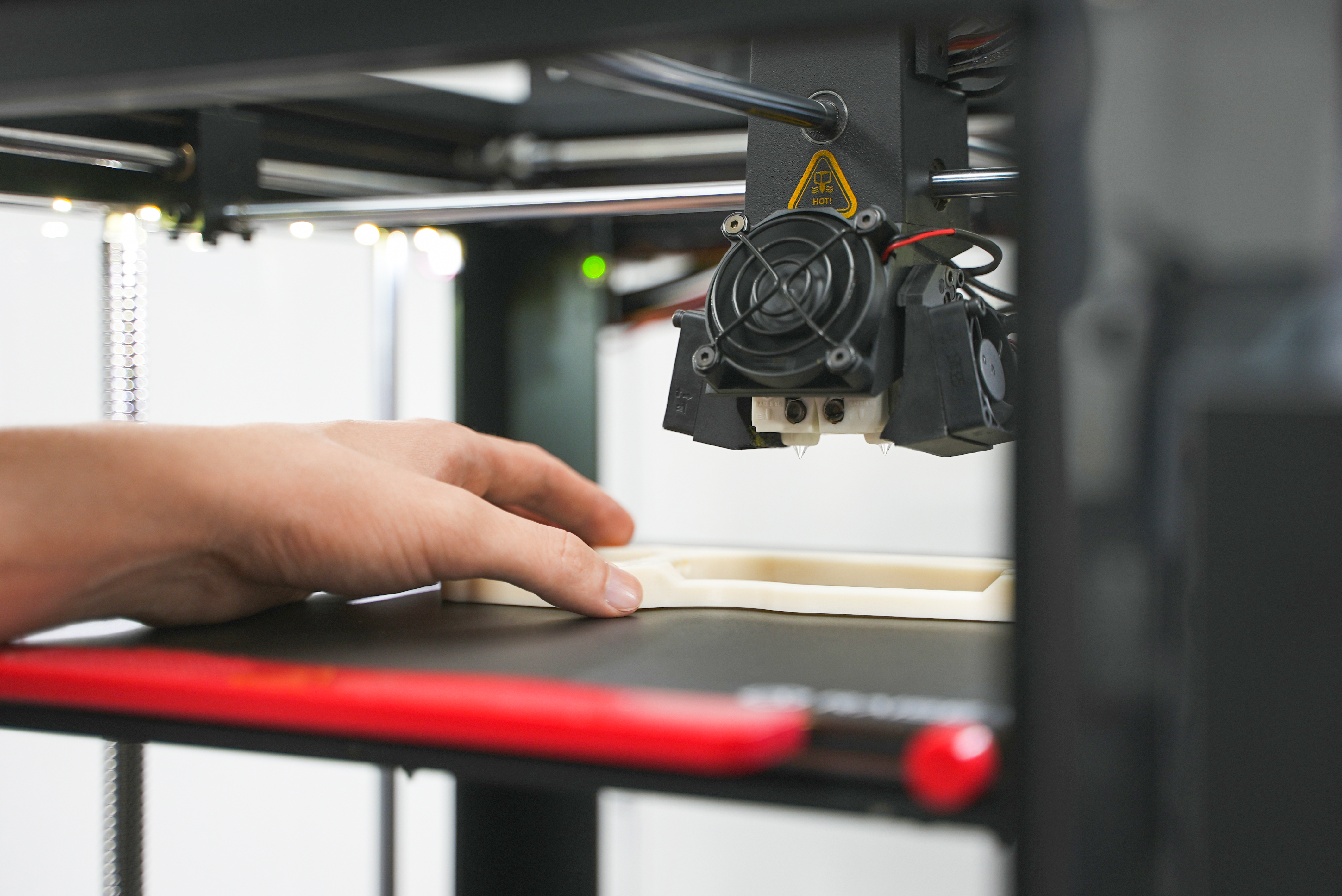 Raise3D Pro3 Plus 助力品牌包装个性化造型开发