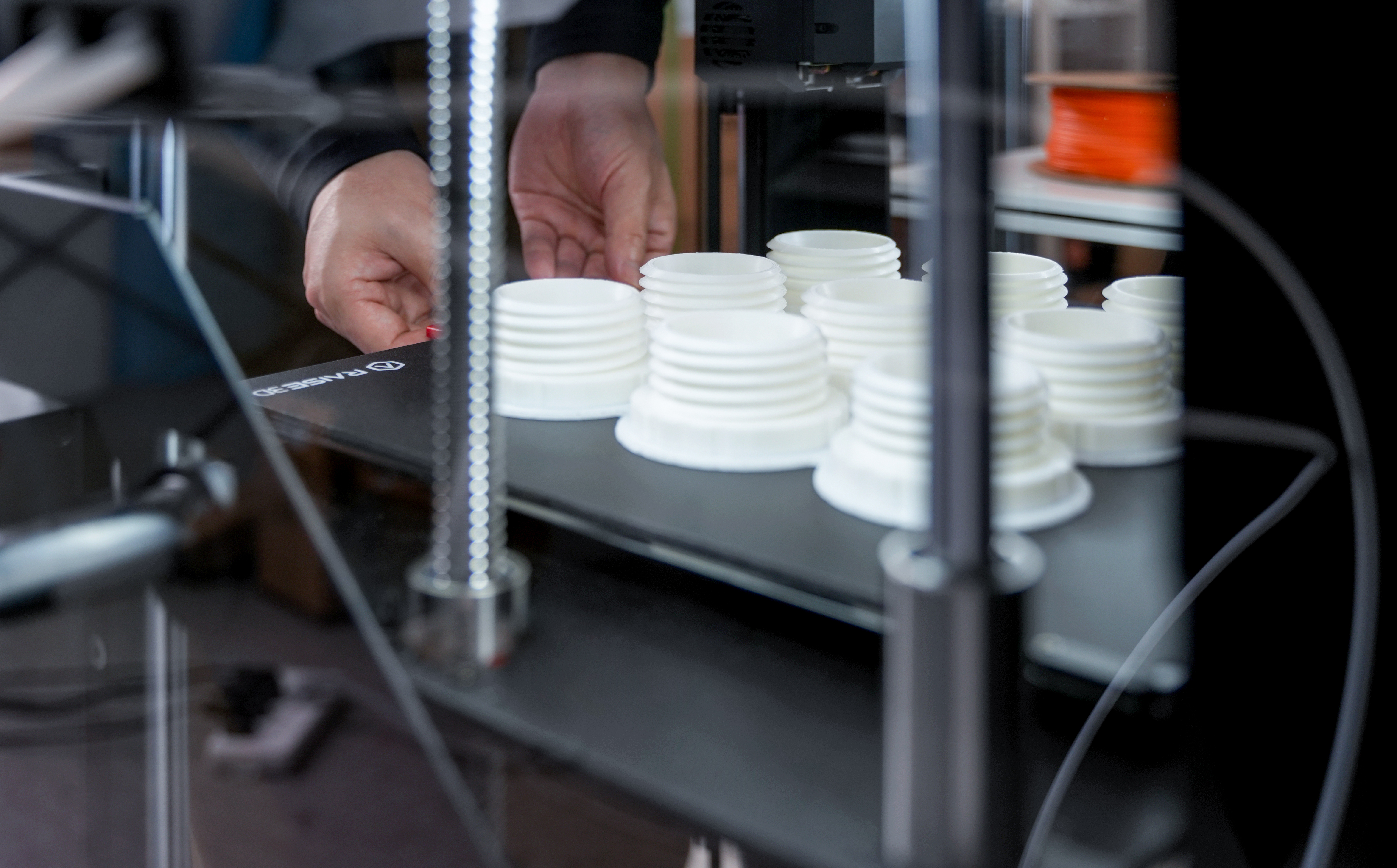 3D打印机助力电芯模具高精度验证与成本优化