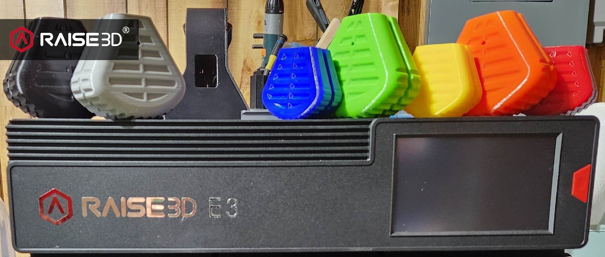 美国兽用假肢与矫形器供应商Bionic Pets携手 Raise3D E3 高效定制 3D 打印假肢与矫形器，助力动物重获行动力